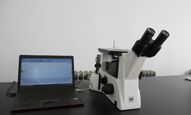Metallurgical microscope 